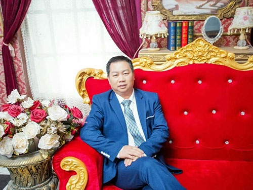 金牌設計師-黃R